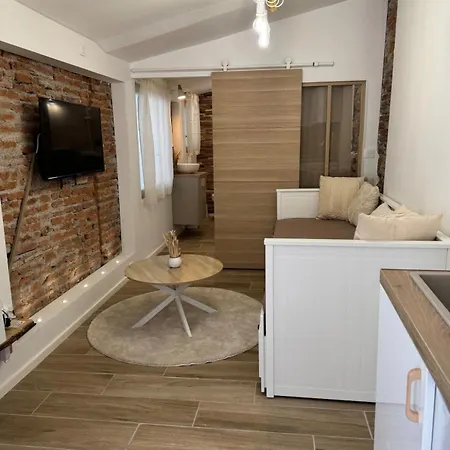 Apartment Escapade Tournefeuille, Jacuzzi, Balneo, Terrasse